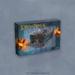 Das Lord of the Rings Helms Deep Spiel steht mit sichtbarer Vorderseite vor grauem Hintergrund.