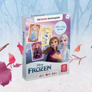 Das Disney Frozen Mau Mau Junior Spiel steht auf einem verschneitem Untergrund. Im Hintergrund ist ein verschneiter Wald zu erkennen, um das Spiel herum fliegen ein paar bunte Laubblätter im Wind.