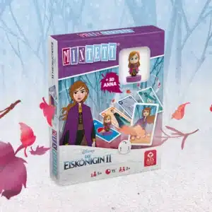 Das Disney Die Eiskoenigin 2 Mixtett Anna Spiel steht auf einem verschneitem Untergrund. Im Hintergrund ist ein verschneiter Wald zu erkennen, um das Spiel herum fliegen ein paar bunte Laubblätter im Wind.